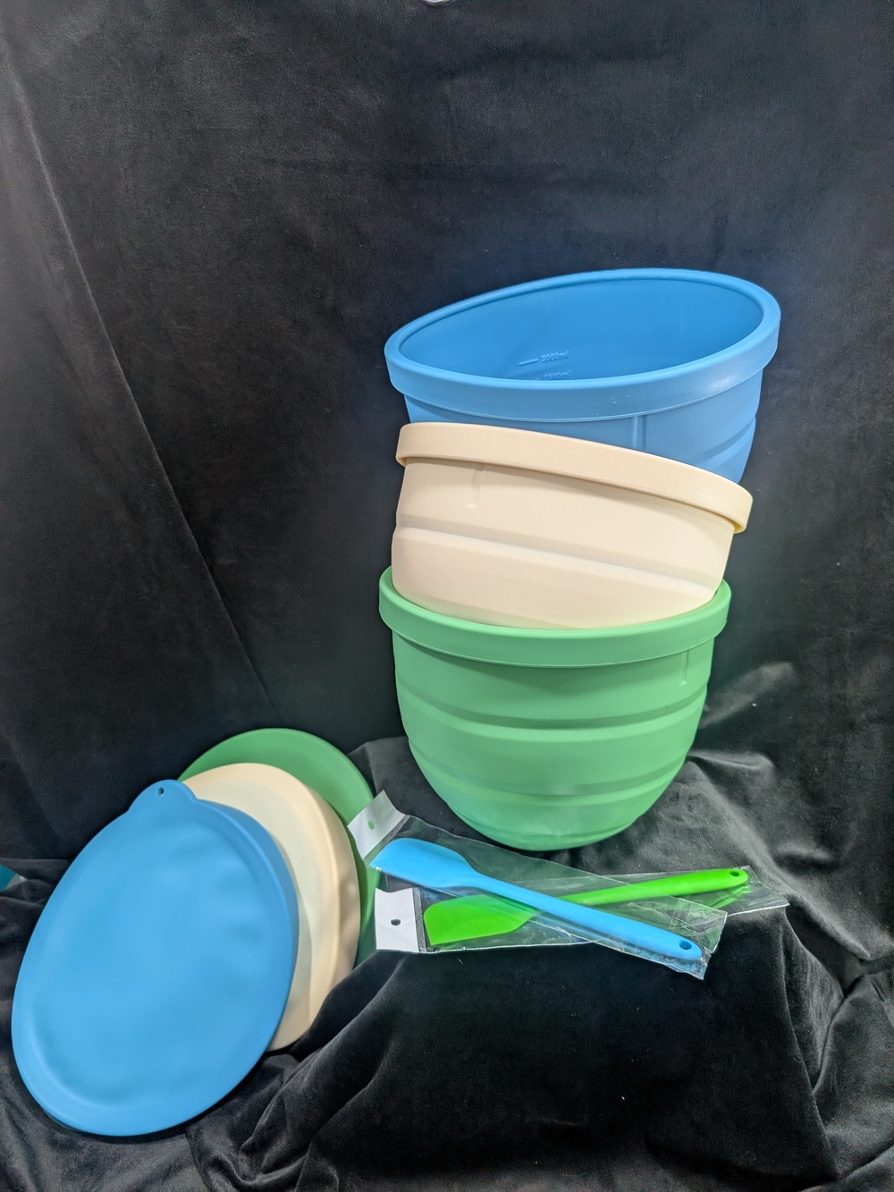 Silicone Collapsible Mixing Bowls Set - Blue, Cream, Green